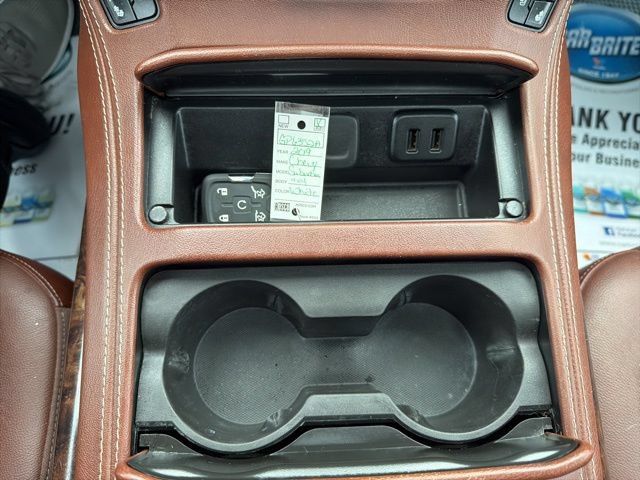 Used 2019 Chevrolet Suburban Premier AWD/4WD image 31