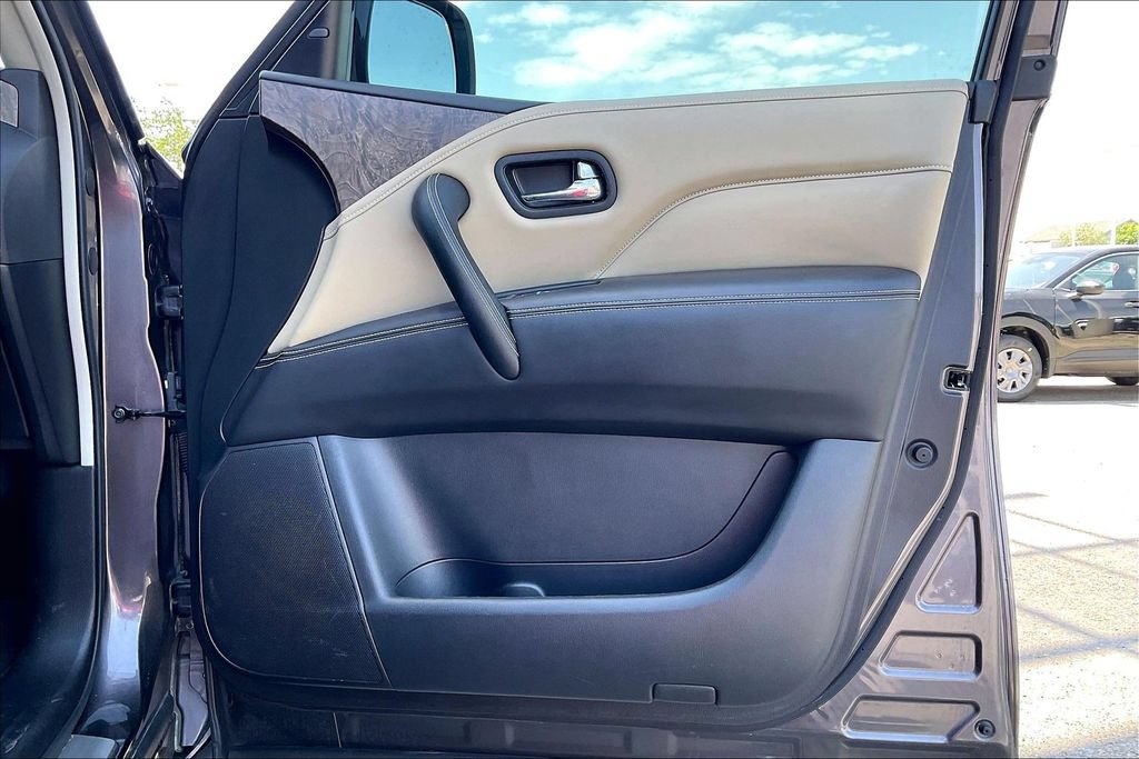 Used 2022 INFINITI QX80 Premium Select w/ Cargo Package AWD/4WD image 24