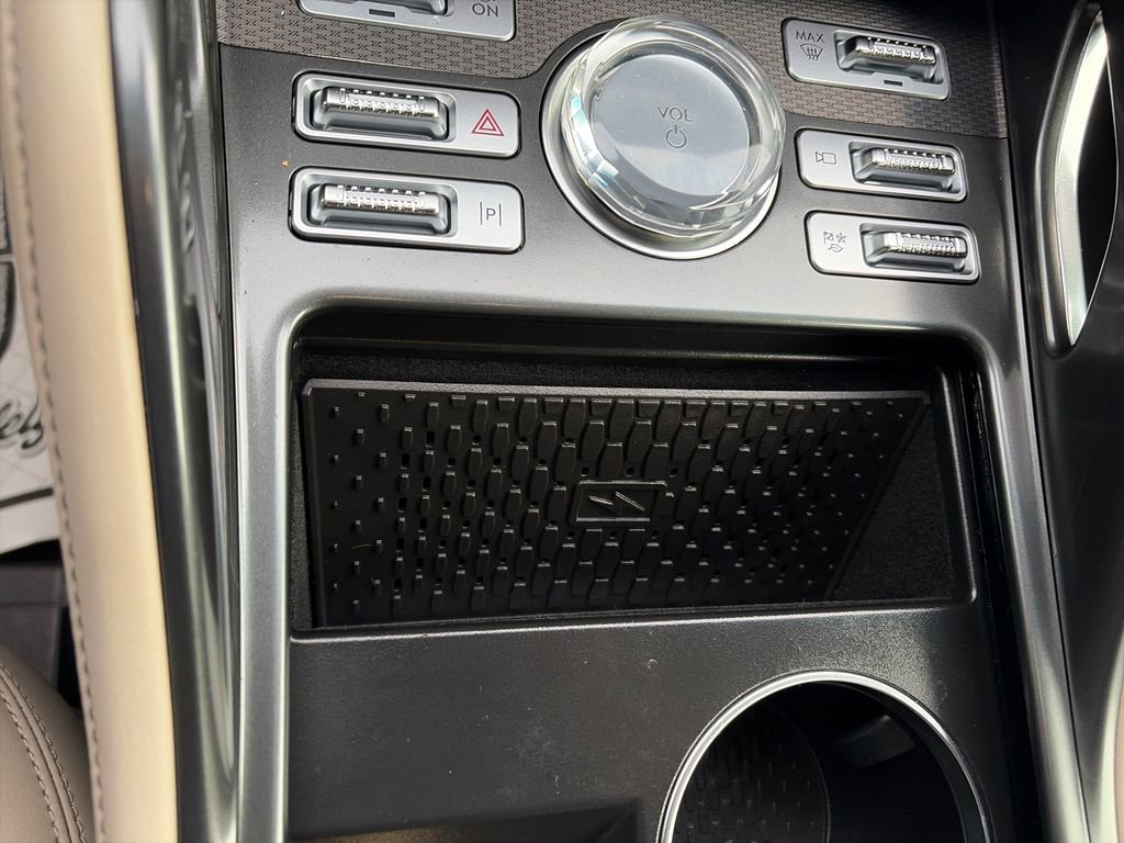 Used 2025 Lincoln Nautilus Premier w/ Equipment Group 102A image 25