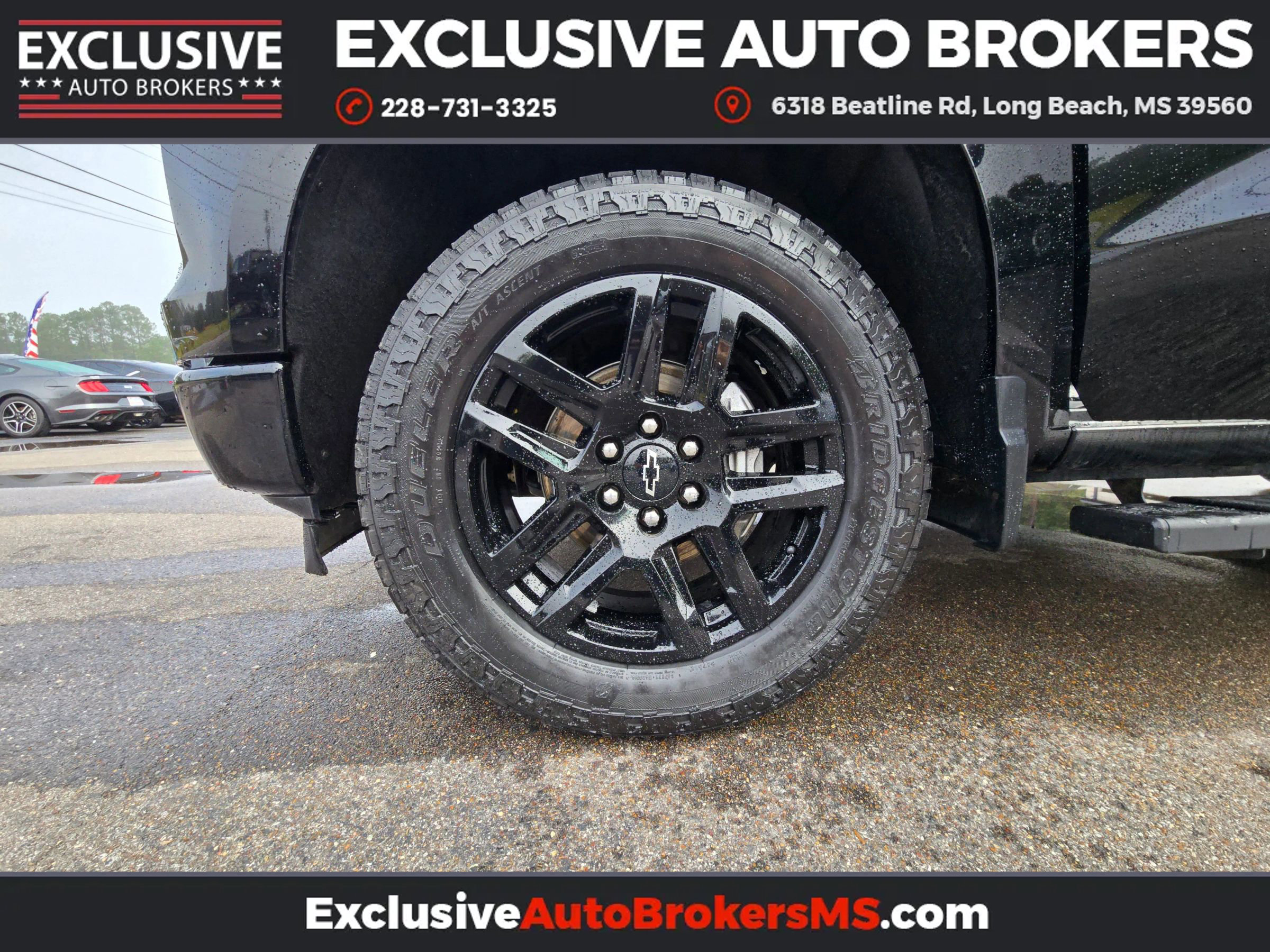 Used 2024 Chevrolet Silverado 1500 Custom image 37