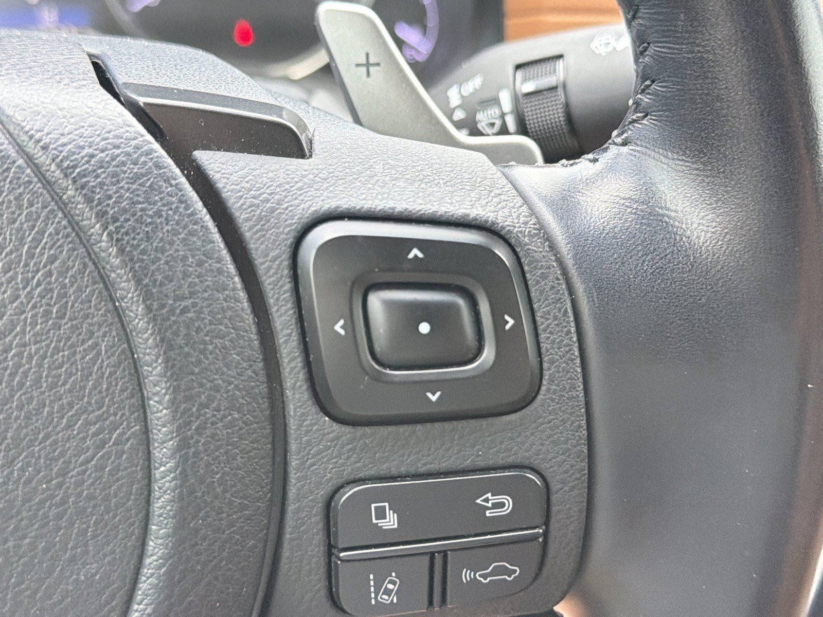 Used 2021 Lexus IS 300 AWD w/ Accessory Package image 28