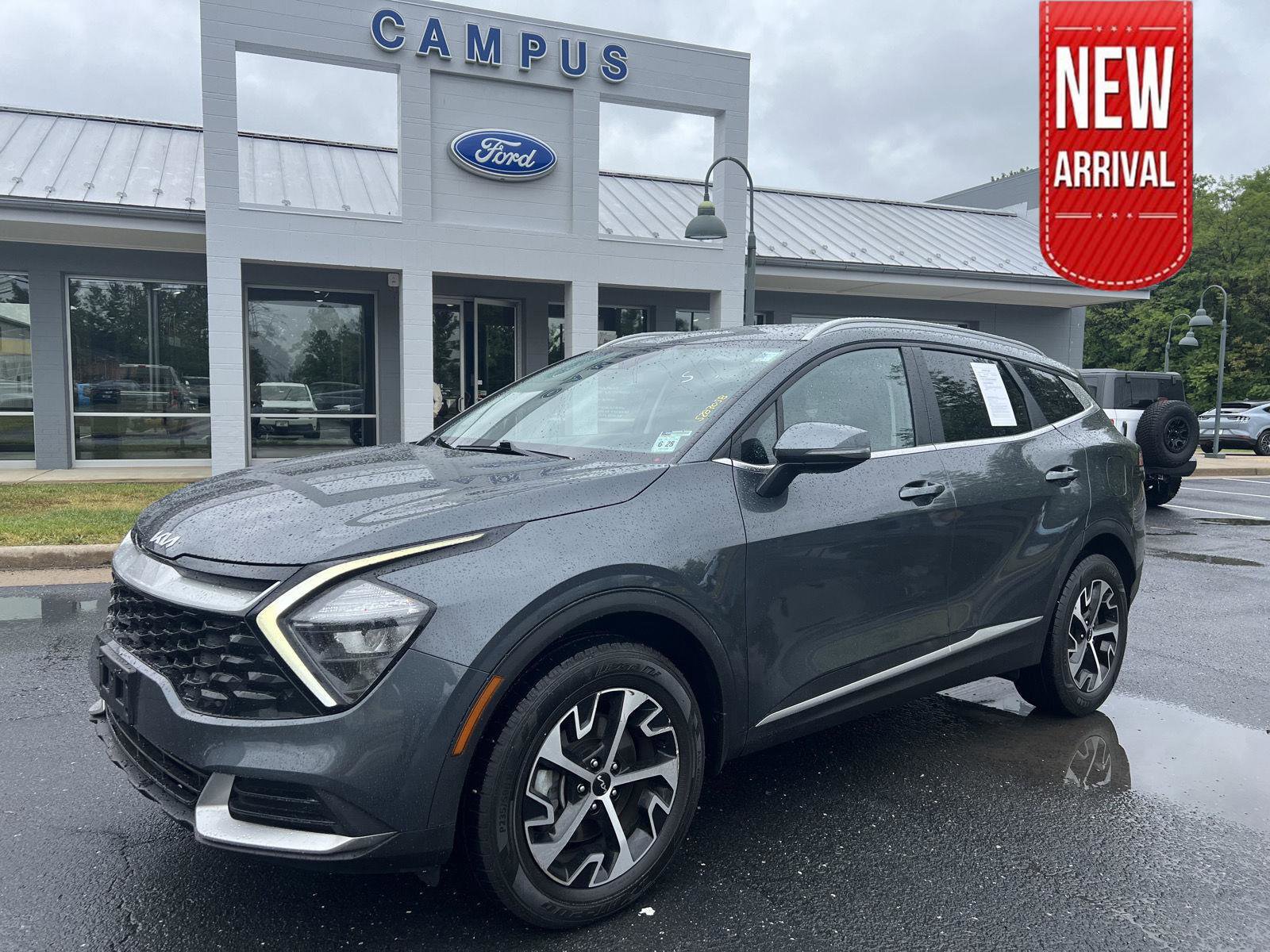 Used 2023 Kia Sportage EX AWD/4WD image 1