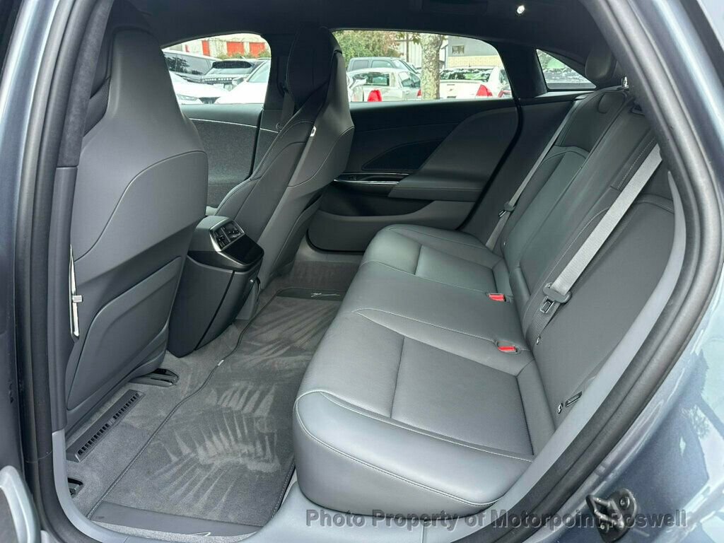 Used 2024 Lucid Air Pure image 18