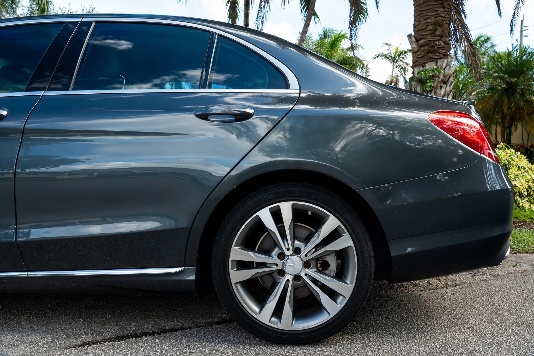 Used 2015 Mercedes-Benz C 300 Sedan w/ Premium 1 Package image 16