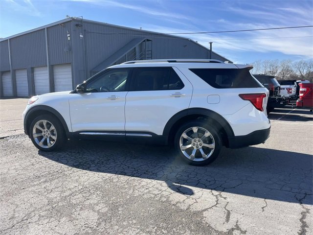 Used 2020 Ford Explorer Platinum w/ Premium Technology Package image 6