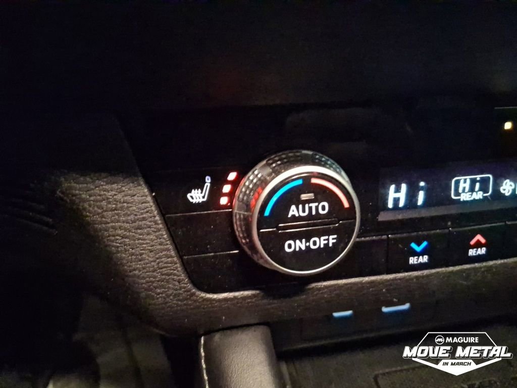 Used 2023 Mitsubishi Outlander SEL 40th Anniversary image 17