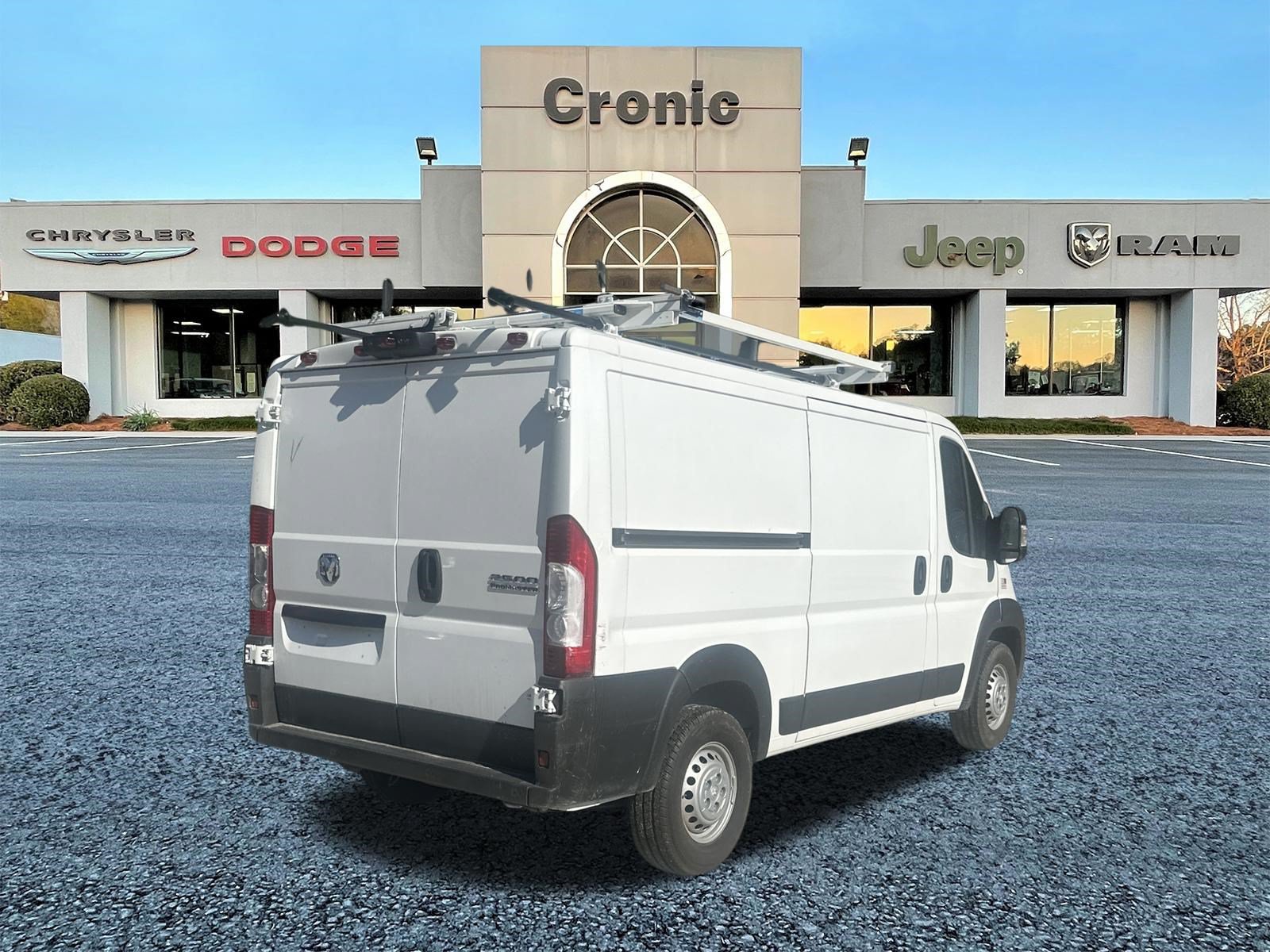 Used 2025 RAM ProMaster 2500 w/ Safety Group FWD image 3