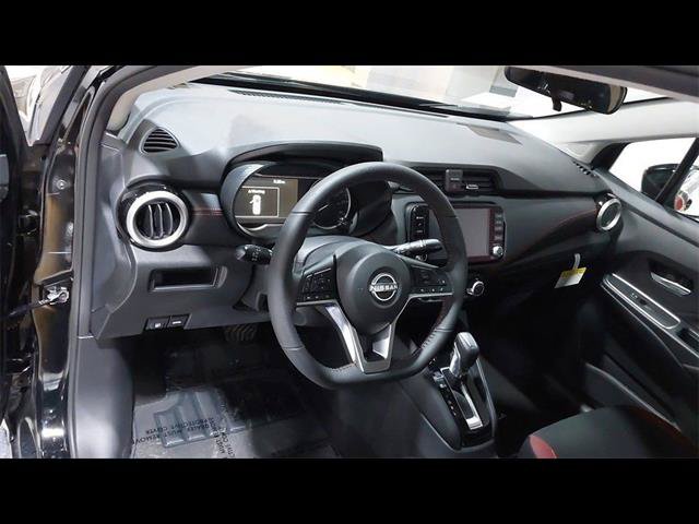 Used 2025 Nissan Versa SR w/ Trunk Package FWD image 19