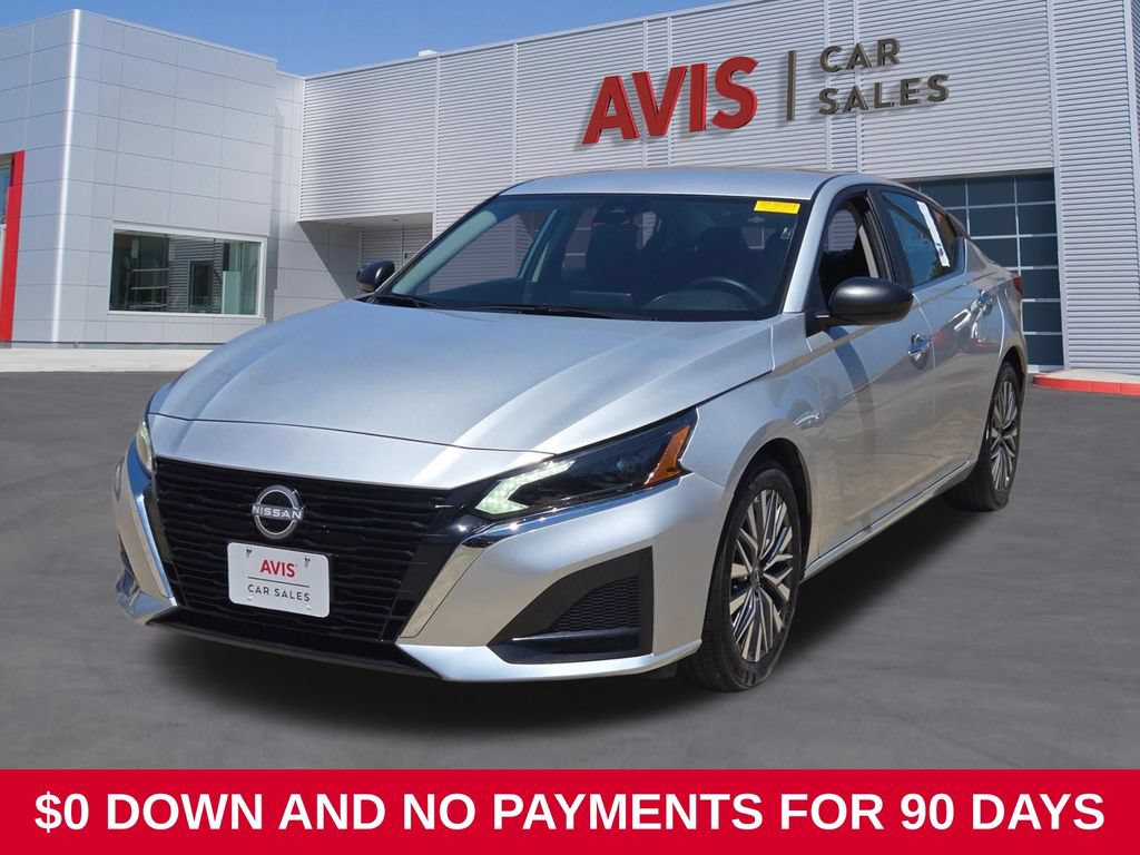 Used 2025 Nissan Altima 2.5 SV FWD image 1