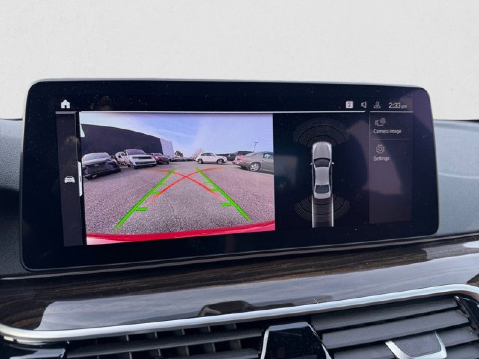 Used 2022 BMW 530i xDrive w/ M Sport Package image 17