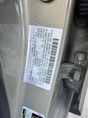 Used 2024 MAZDA MAZDA3 s image 23