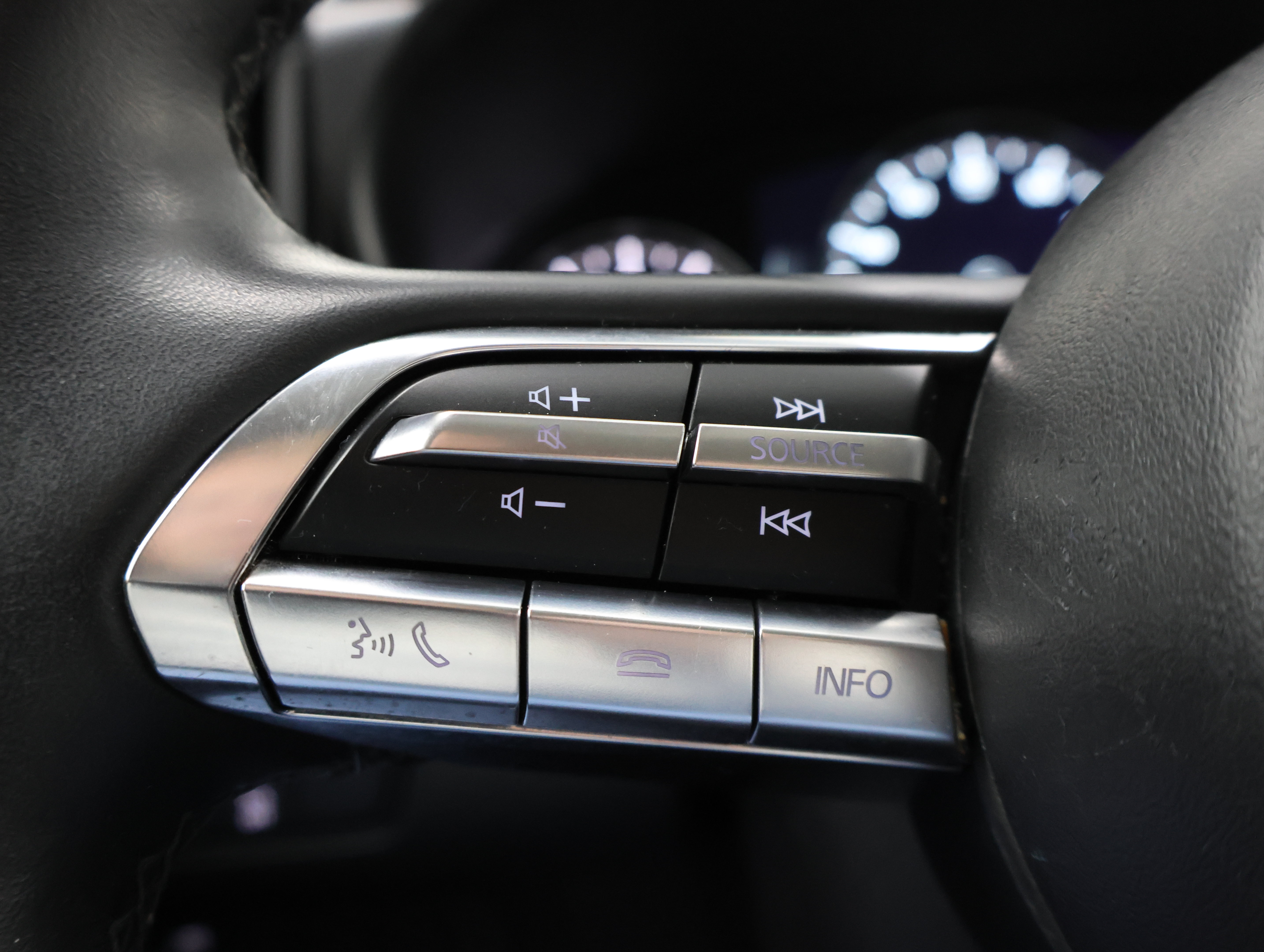Used 2025 MAZDA CX-50 AWD 2.5 S w/ Preferred Package image 14