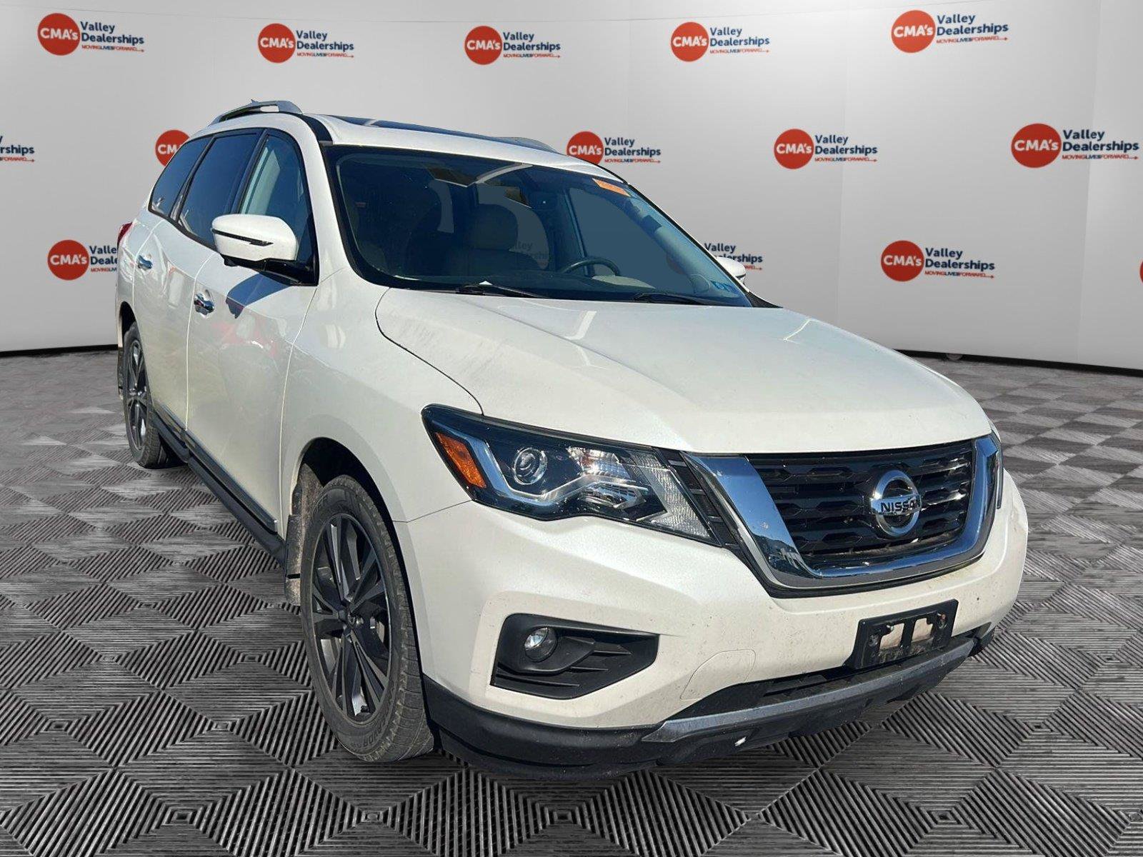 Used 2020 Nissan Pathfinder Platinum AWD/4WD image 5