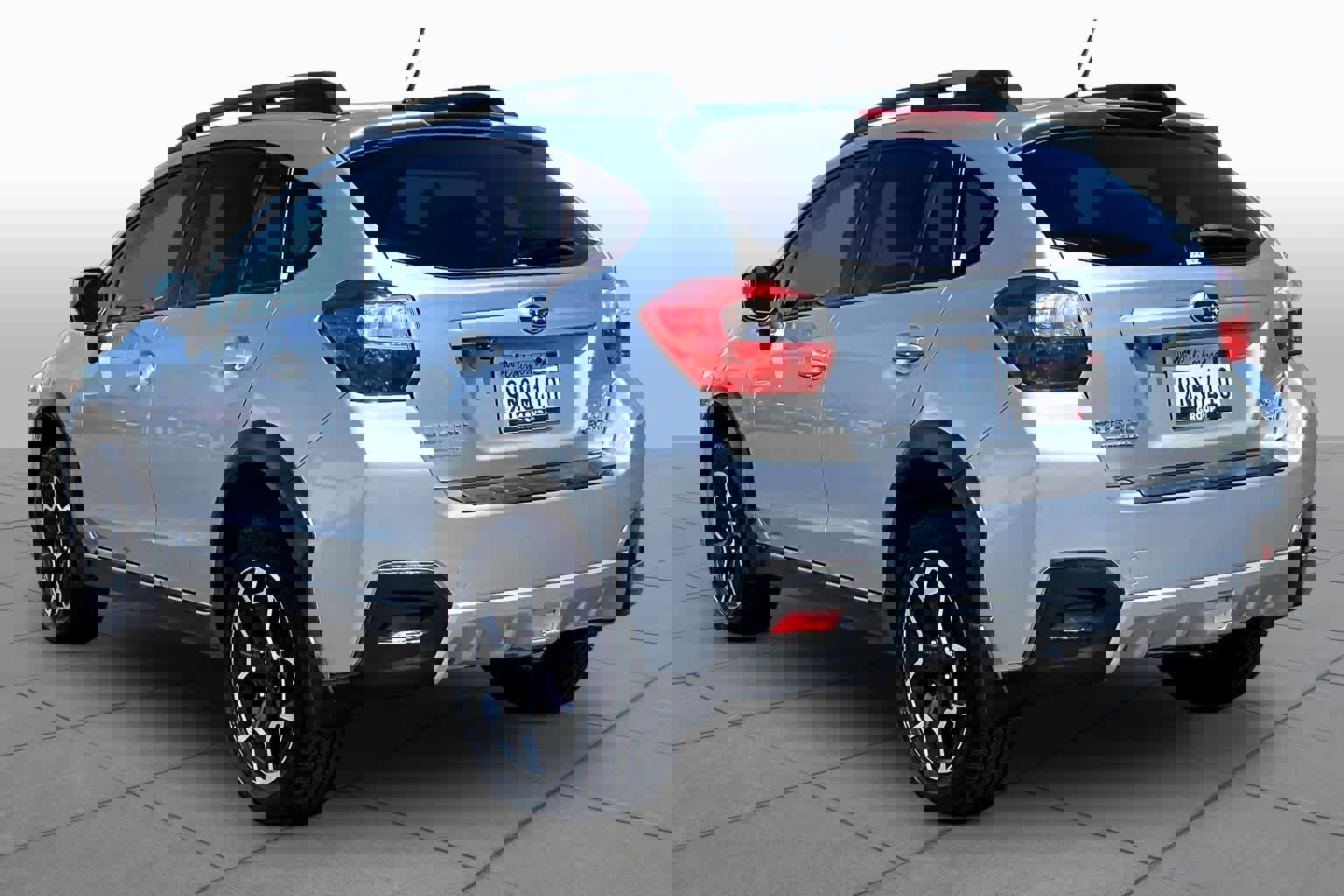 Used 2014 Subaru Crosstrek 2.0i Limited w/ Popular Package #2 image 11