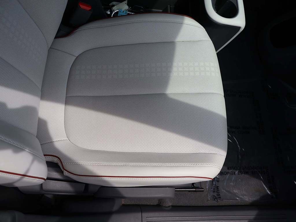 Used 2023 Hyundai Ioniq 5 SEL RWD image 33