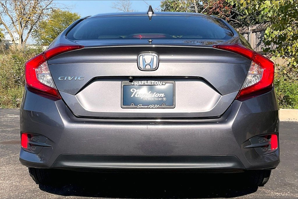 Used 2017 Honda Civic EX image 4