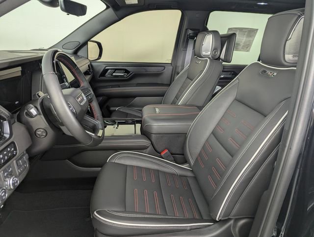 Used 2025 GMC Yukon AT4 Ultimate image 15