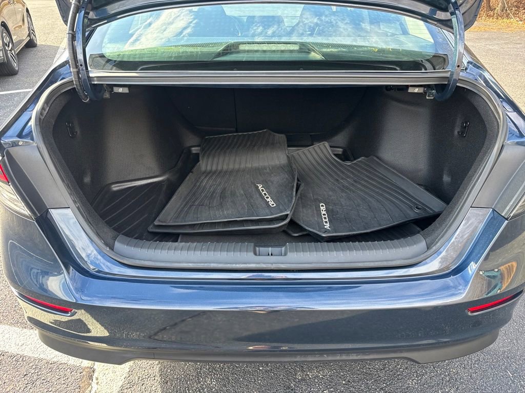 Used 2024 Honda Accord EX image 32
