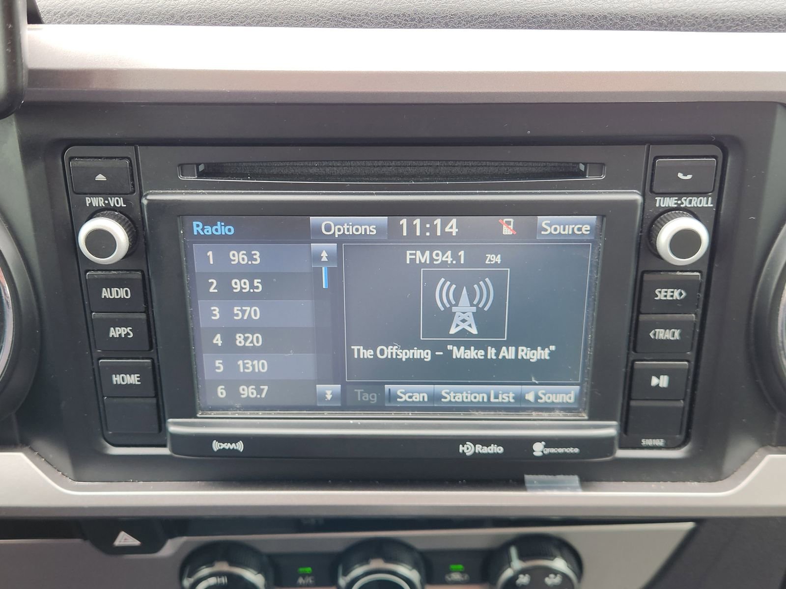 Used 2018 Toyota Tacoma SR5 image 20