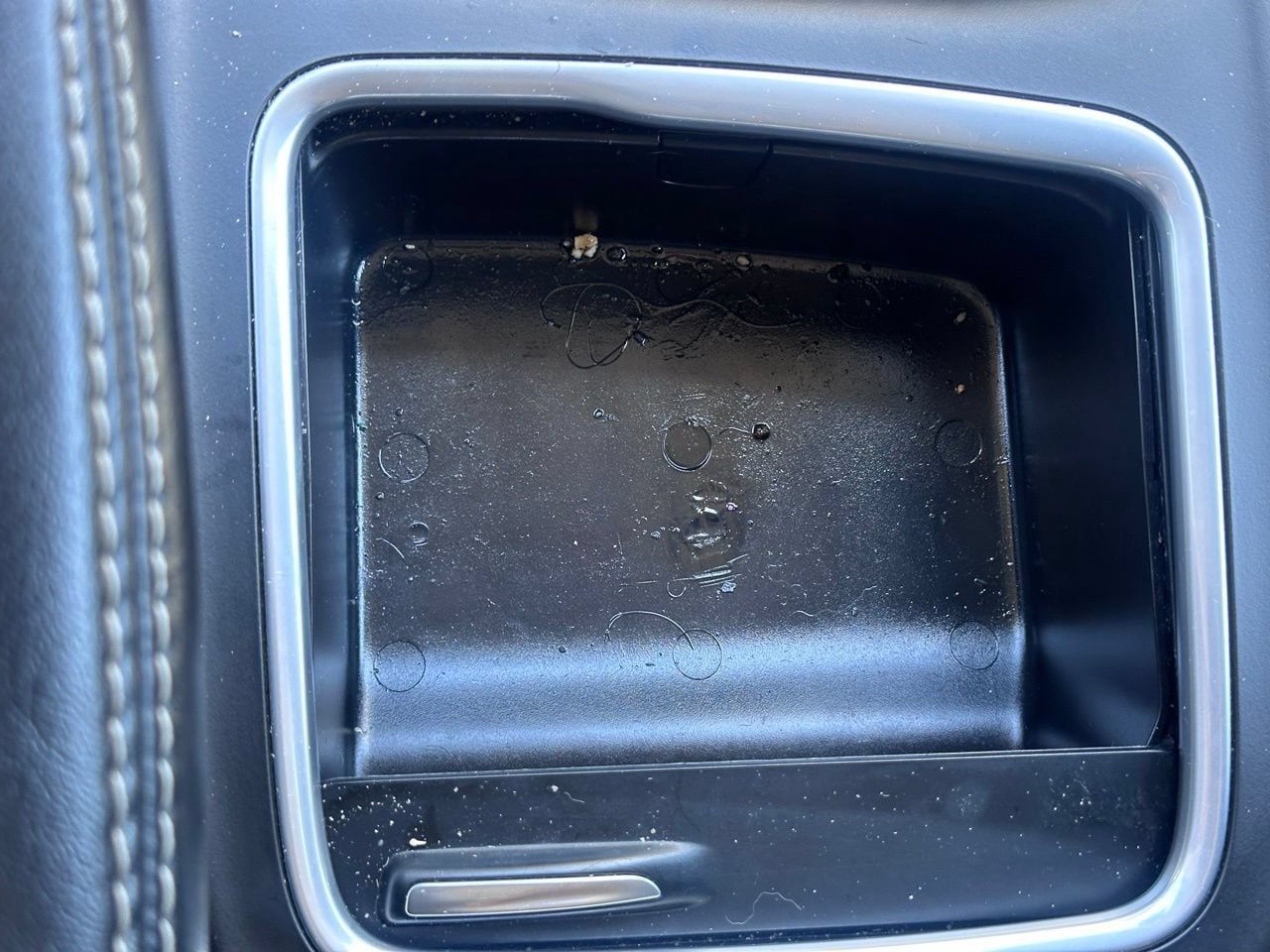 Used 2024 Chrysler Pacifica Touring-L FWD image 37