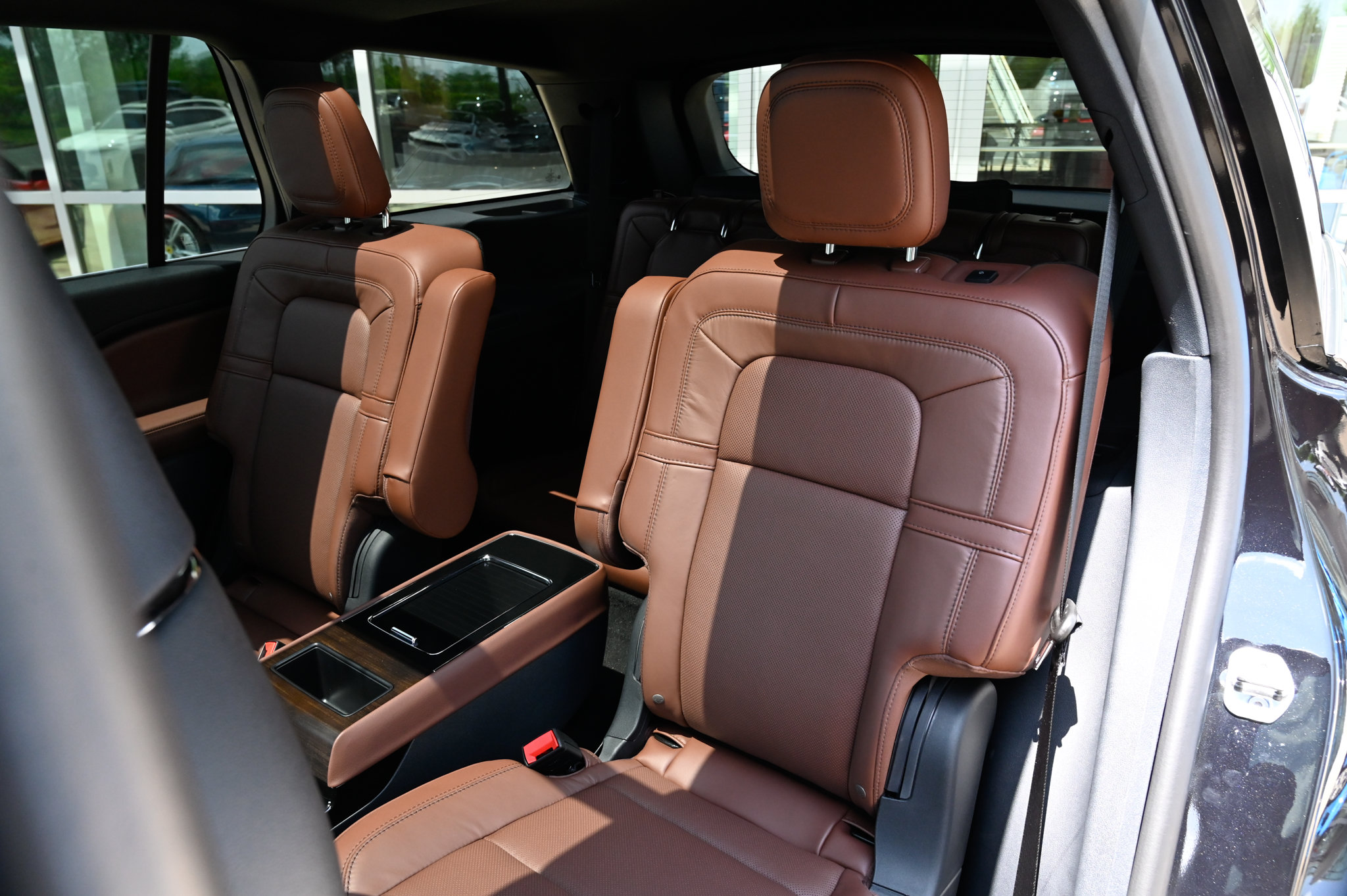 Used 2026 Lincoln Aviator Reserve AWD/4WD image 39