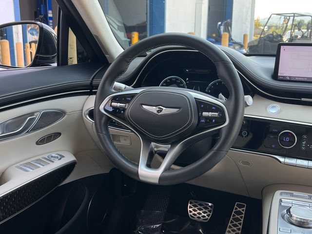 Used 2022 Genesis GV70 3.5T Sport w/ Sport Prestige Package AWD/4WD image 20