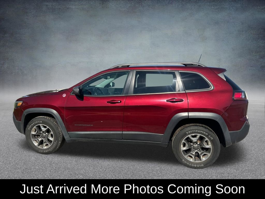 Used 2019 Jeep Cherokee Trailhawk w/ Cold Weather Group image 2