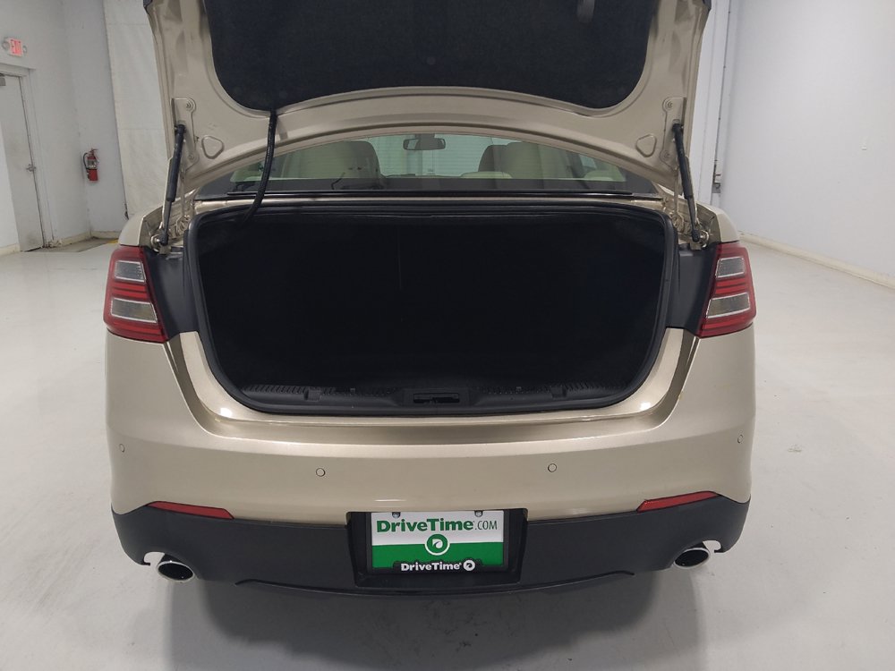 Used 2018 Ford Taurus SEL w/ Equipment Group 201A AWD/4WD image 29