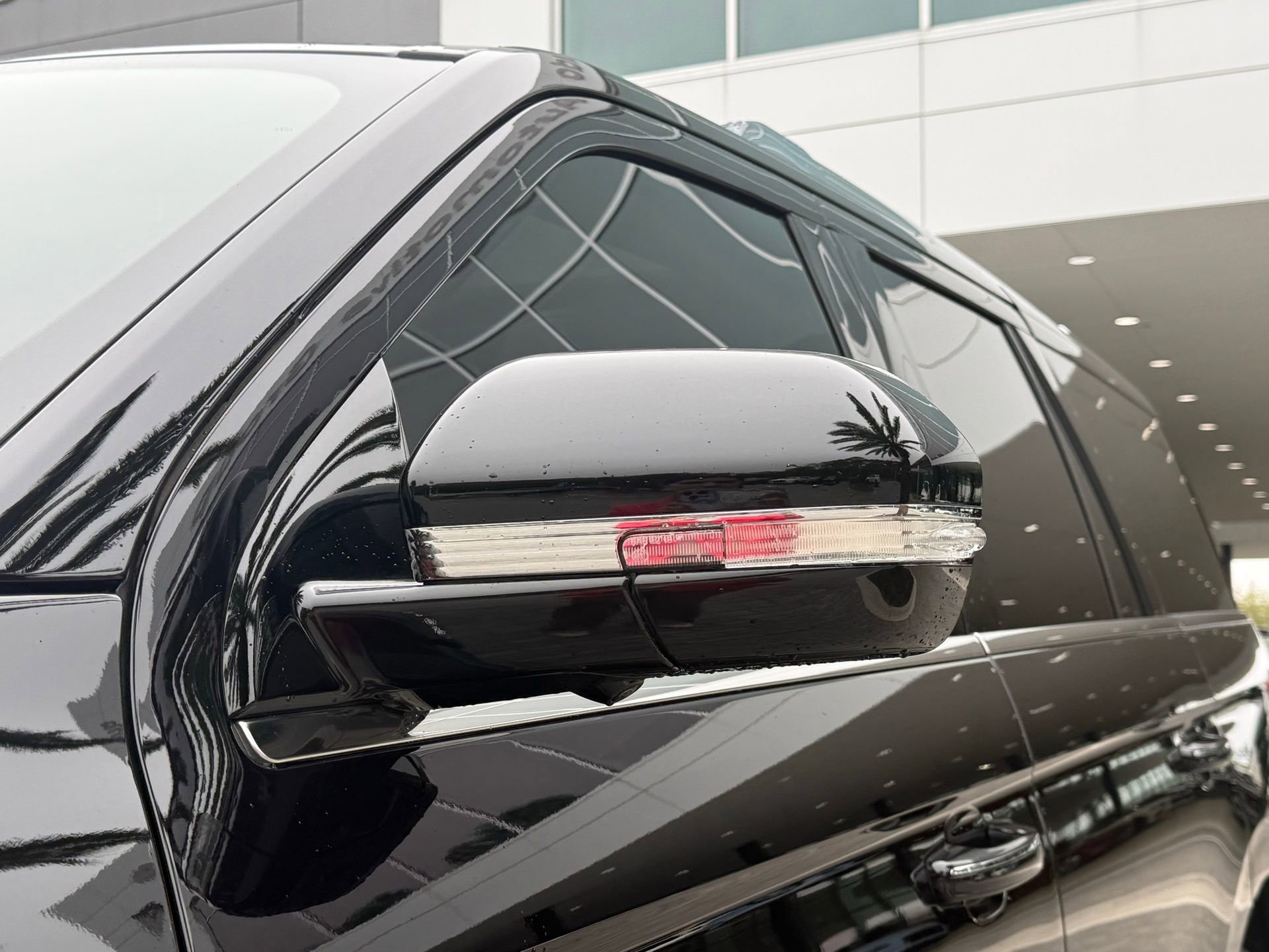 Used 2024 Lincoln Navigator Reserve image 16