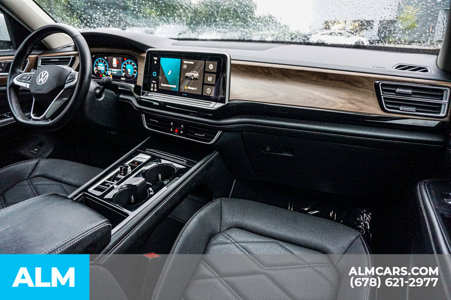 Used 2024 Volkswagen Atlas SE AWD/4WD image 26