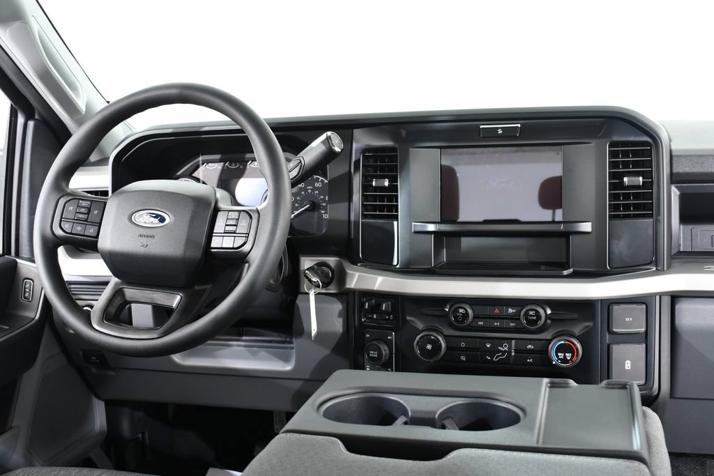 New 2026 Ford F350 XL w/ STX Appearance Package AWD/4WD image 8