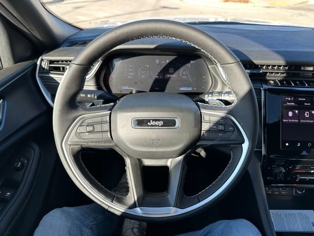 New 2025 Jeep Grand Cherokee L Altitude AWD/4WD image 29