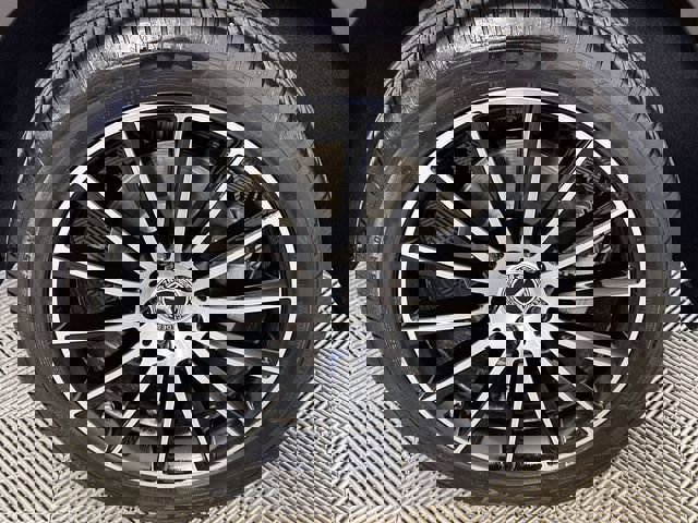 Used 2021 Mercedes-Benz GLC 300 image 34