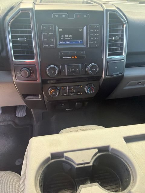 Used 2016 Ford F150 XLT w/ Equipment Group 301A Mid AWD/4WD image 9