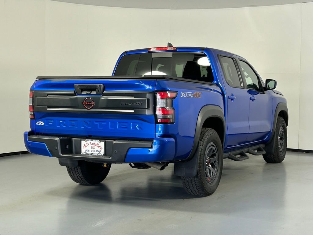 Used 2025 Nissan Frontier PRO-4X image 7