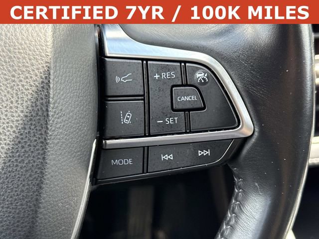 Used 2021 Toyota Highlander XLE image 24