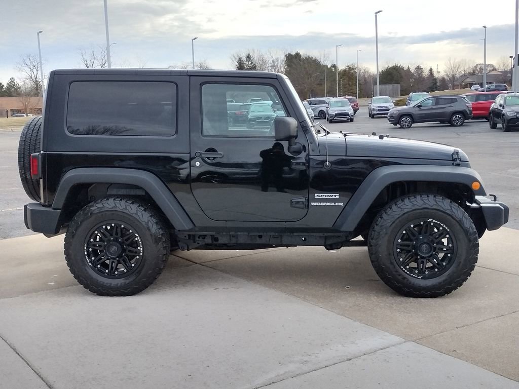 Used 2013 Jeep Wrangler Sport image 4