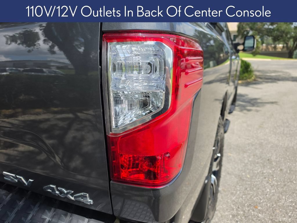 Used 2021 Nissan Titan SV w/ SV Convenience Package AWD/4WD image 15