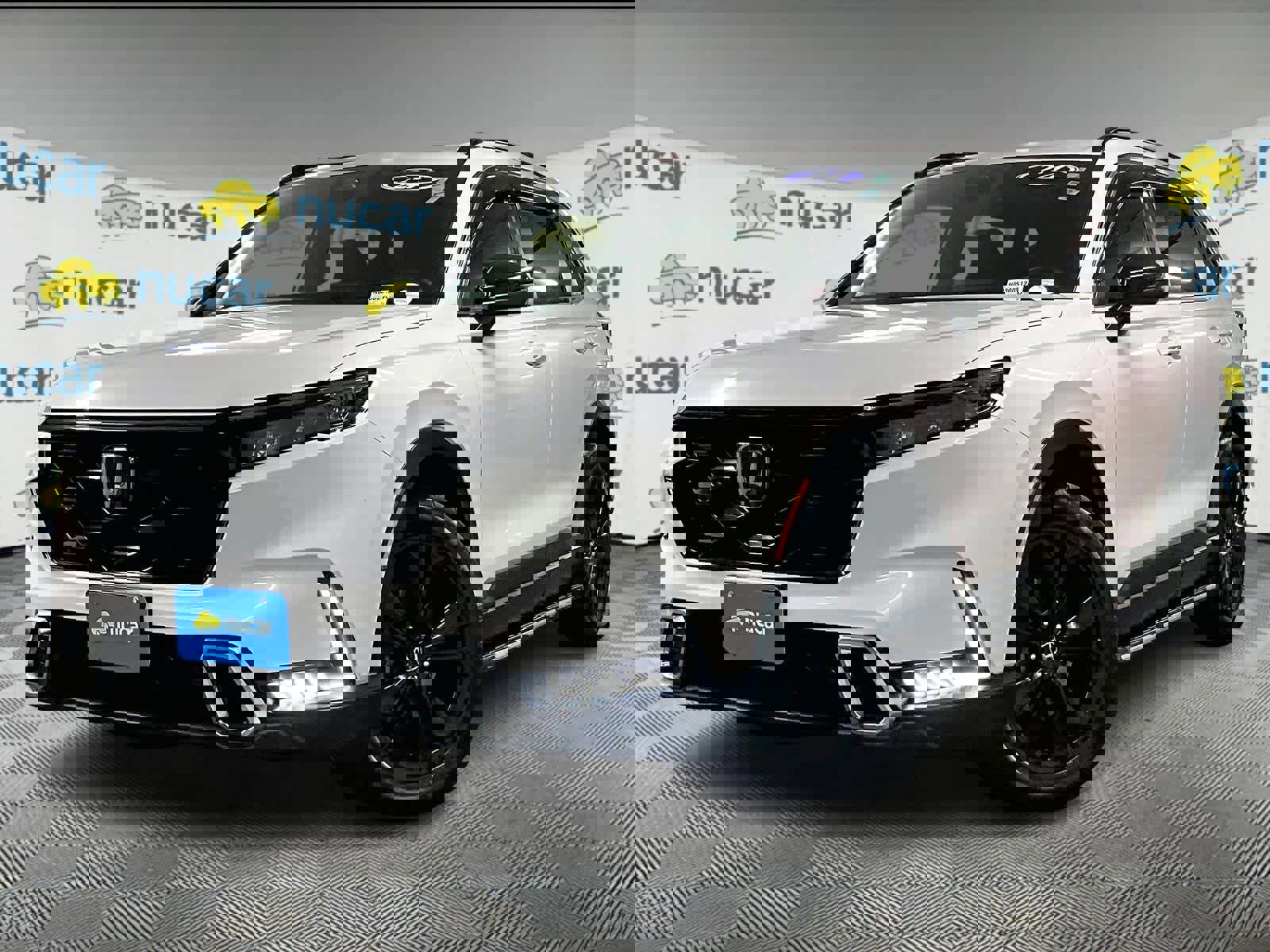 Used 2024 Honda CR-V Sport Touring image 3