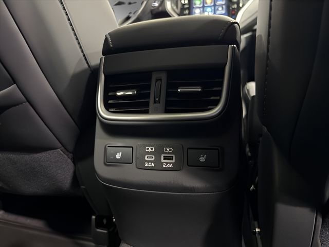 Used 2025 Subaru Outback Limited XT image 35