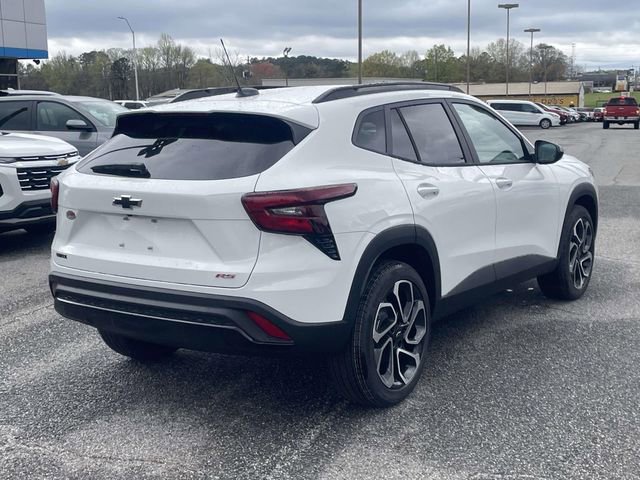 New 2026 Chevrolet Trax RS w/ Sunroof Package video 3
