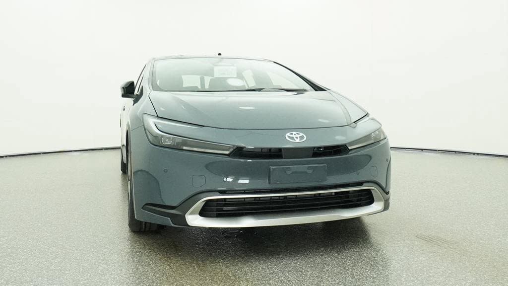 New 2027 Toyota Prius Plug-In Hybrid FWD image 30
