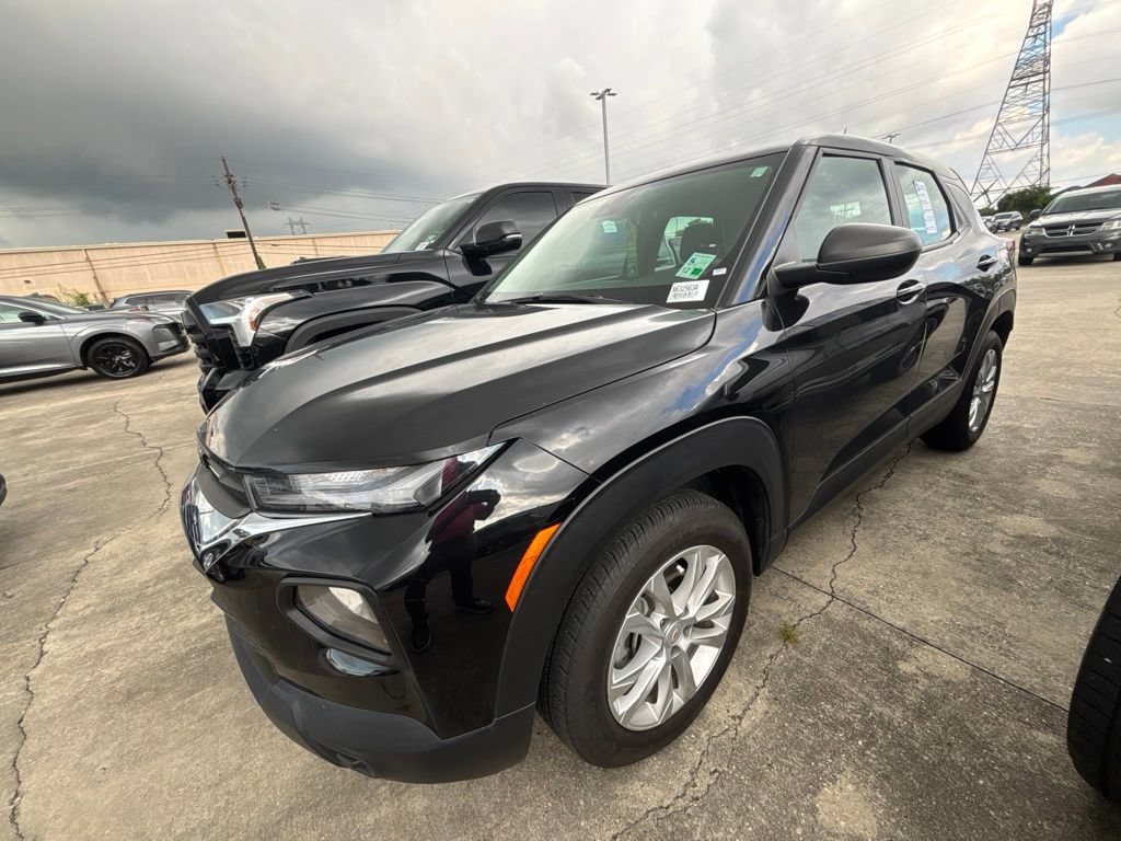 Used 2023 Chevrolet TrailBlazer LS FWD image 1