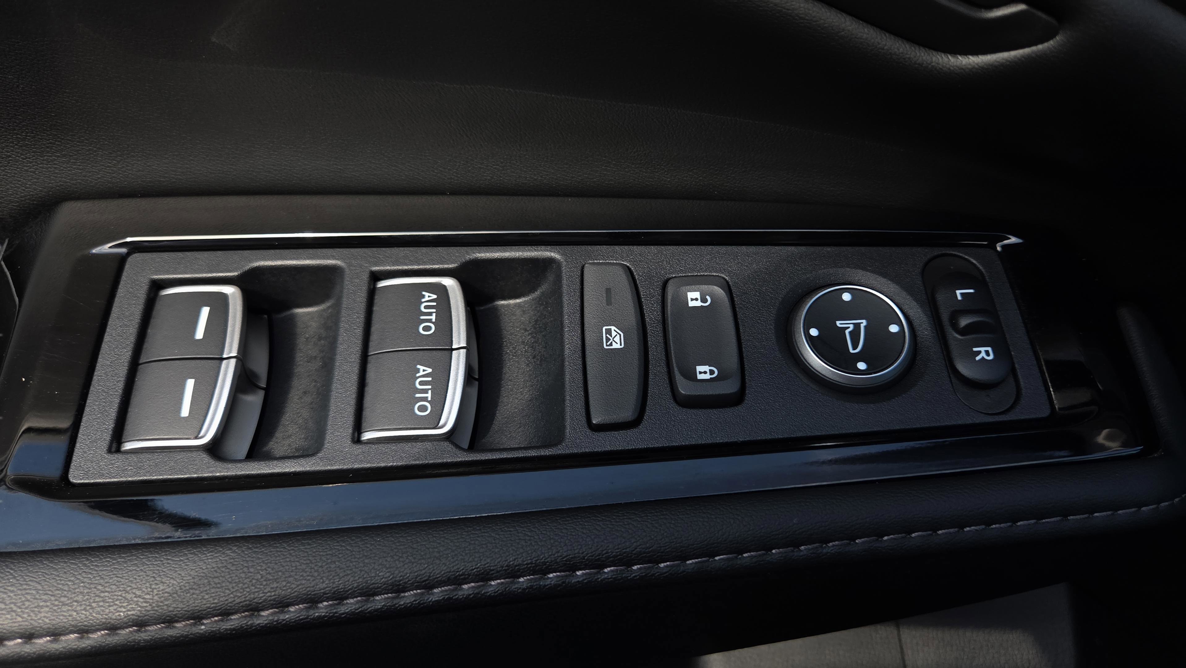 Used 2025 Honda Accord Touring image 35