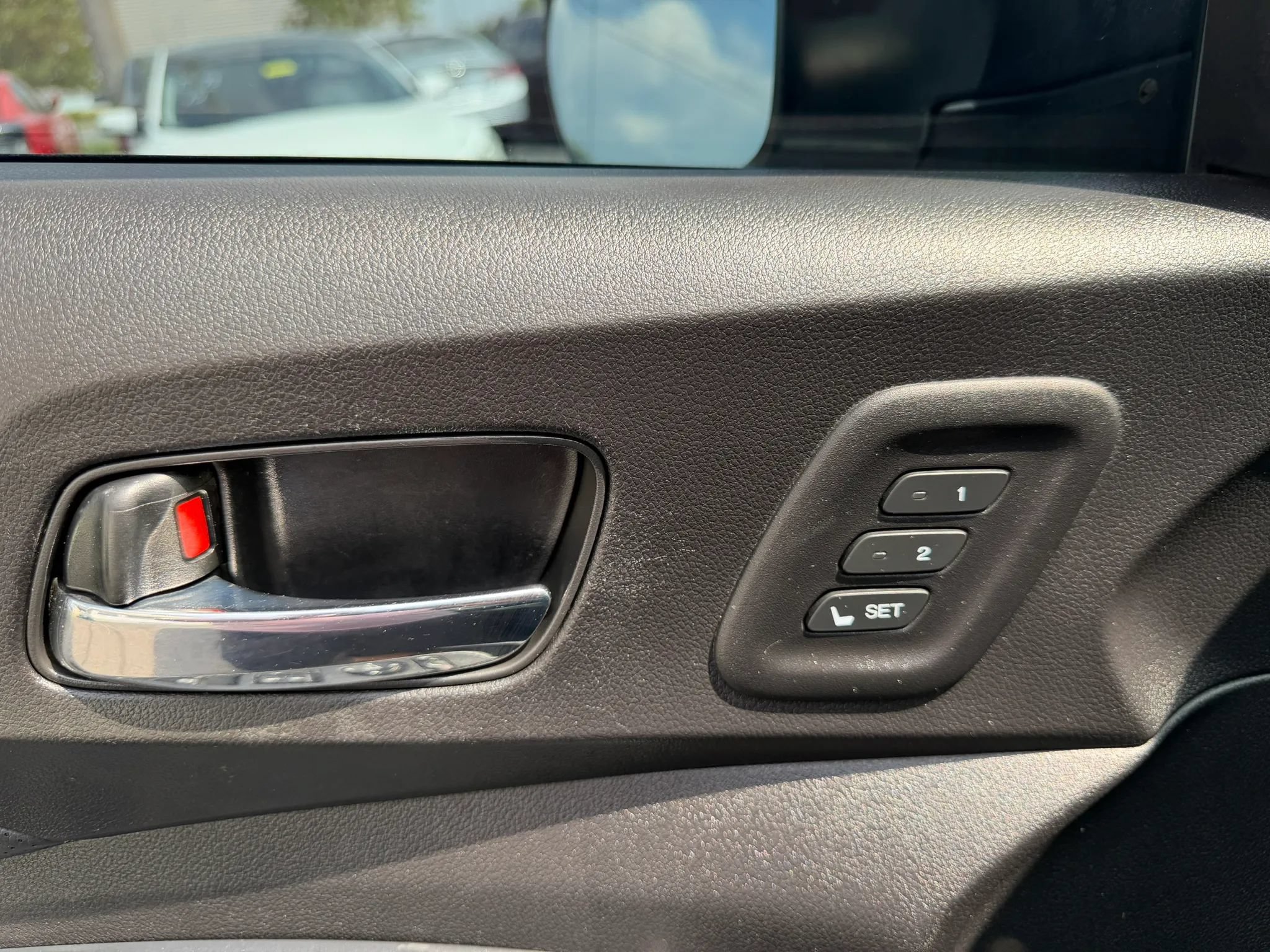 Used 2016 Honda CR-V Touring image 18