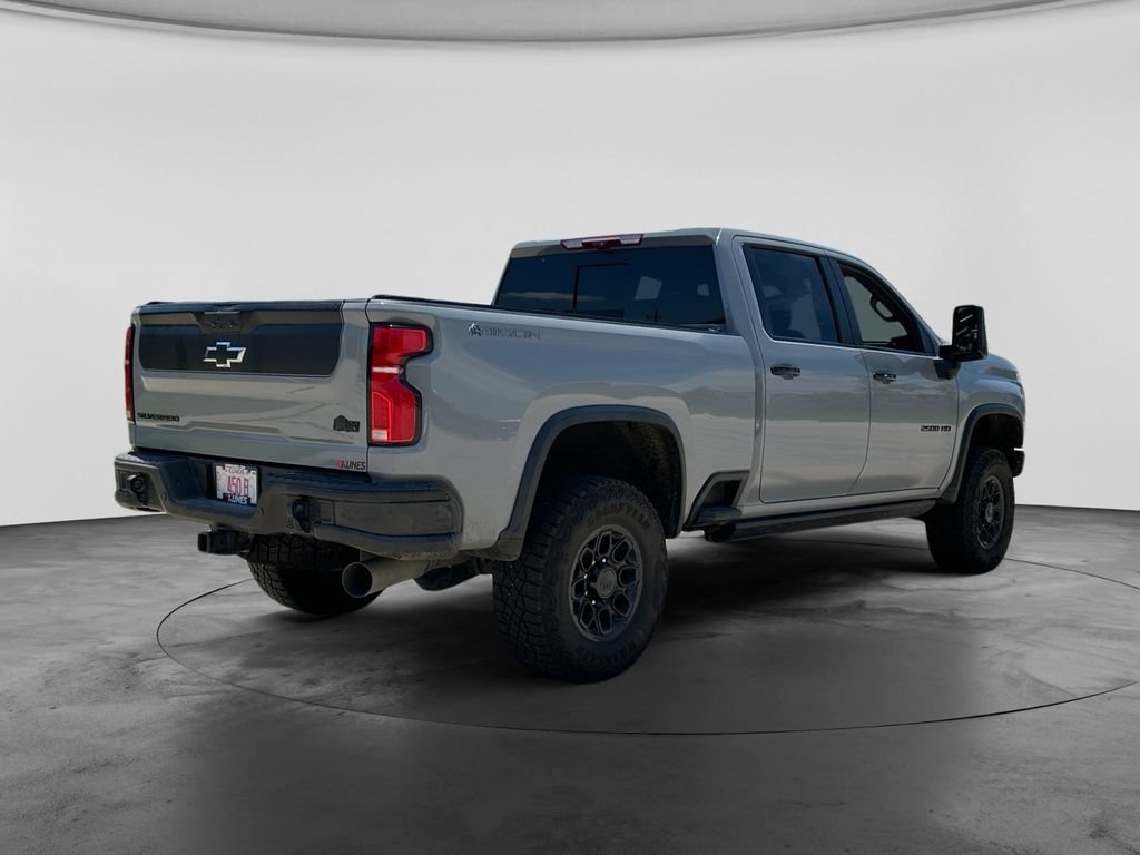 Used 2025 Chevrolet Silverado 2500 ZR2 w/ ZR2 Bison Edition AWD/4WD image 9