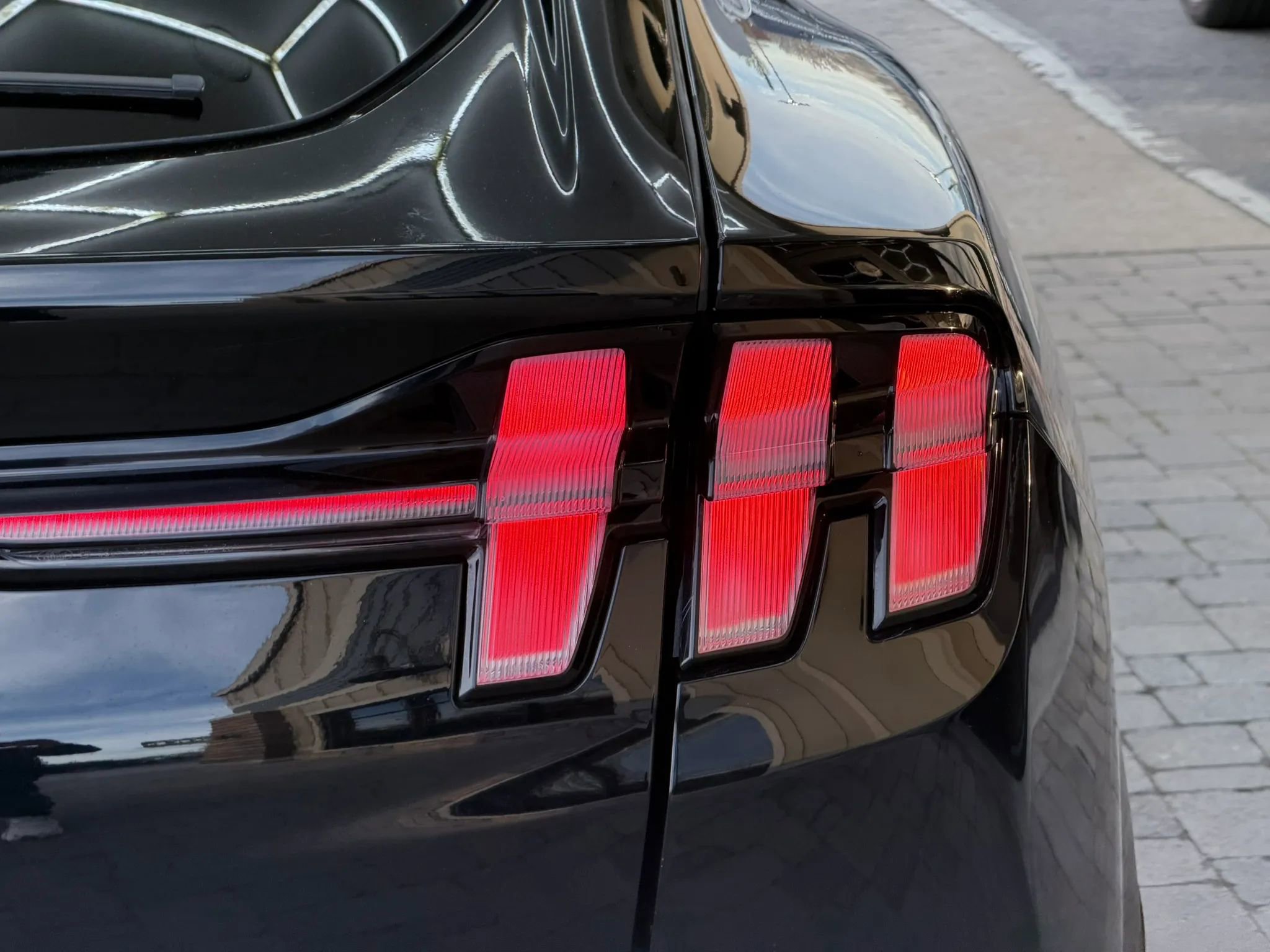 Used 2021 Ford Mustang Mach-E Premium image 51