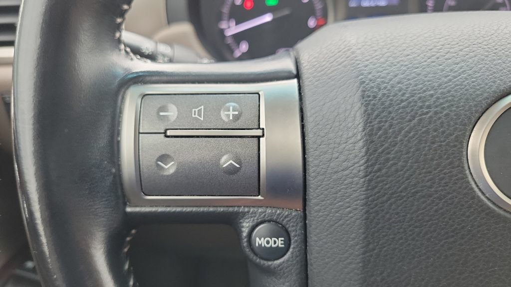 Used 2018 Lexus GX 460 Premium w/ Premium Package AWD/4WD image 21