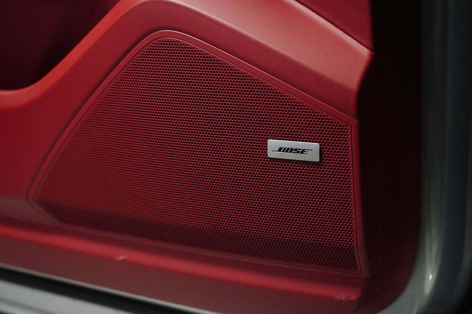 Used 2022 Porsche Cayenne Turbo S image 31