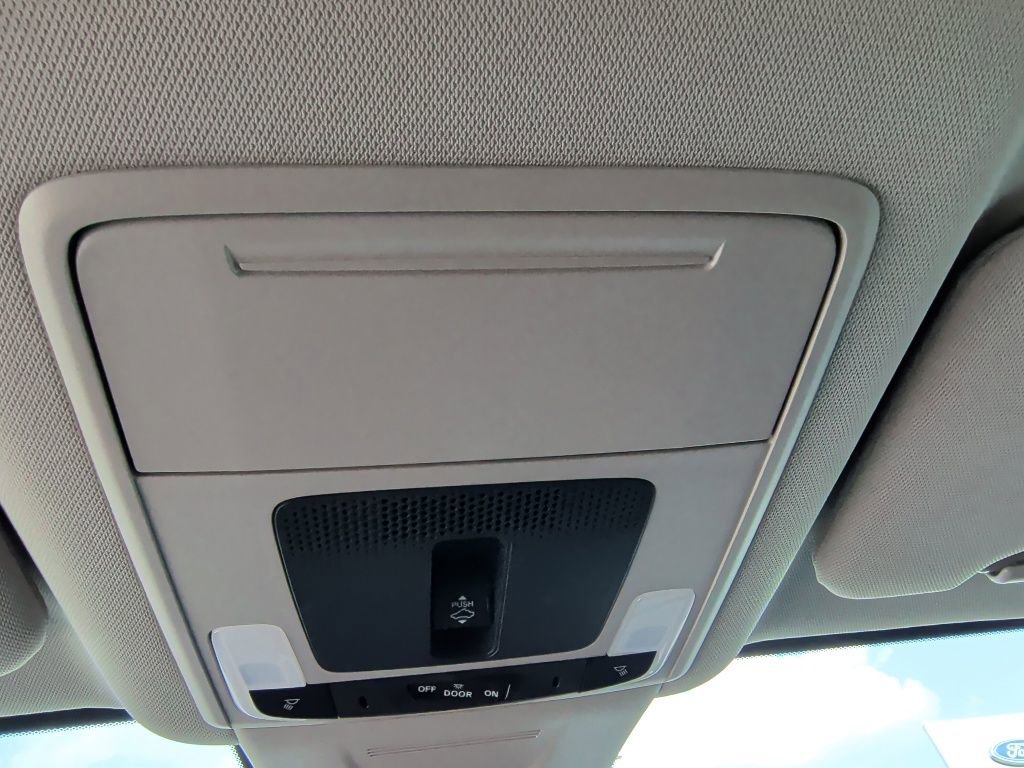 Used 2025 Honda CR-V EX-L image 21